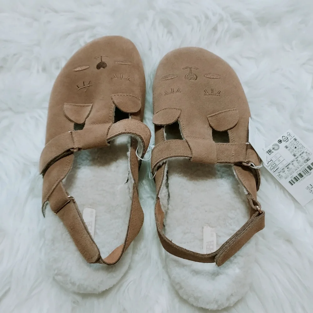 Zara Girls Tan Suede Leather Animal-Accent Sandals Clogs Sz-6